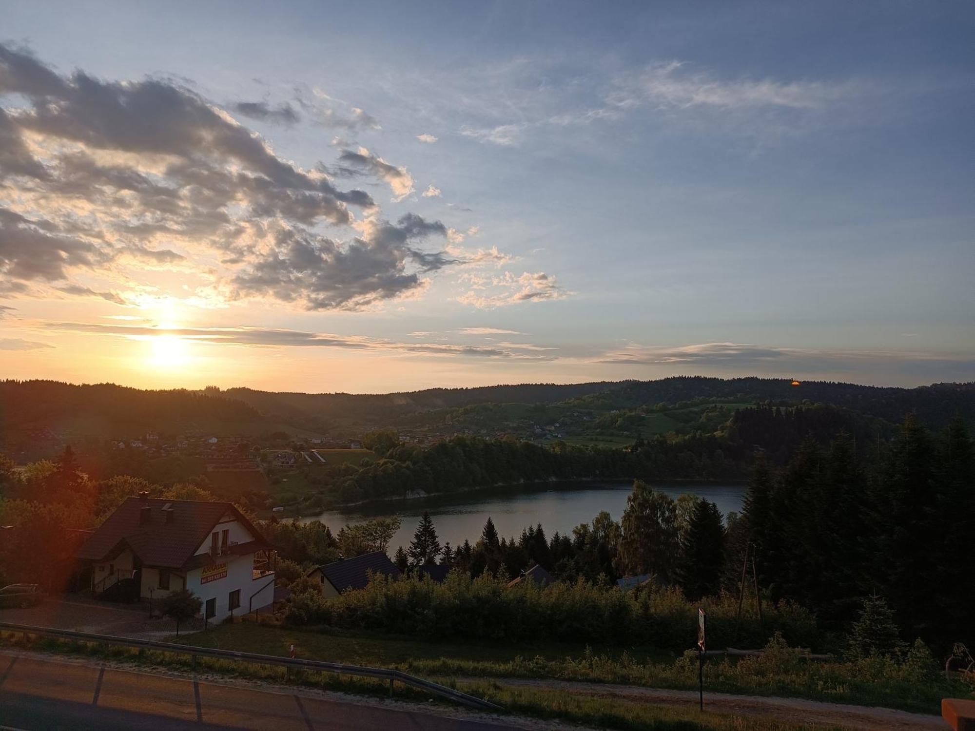 Domki Nad Jeziorem Villa Wolkowyja Buitenkant foto